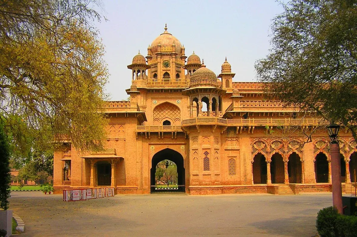 Historic red-brick architecture on a Lahore architecture tour
